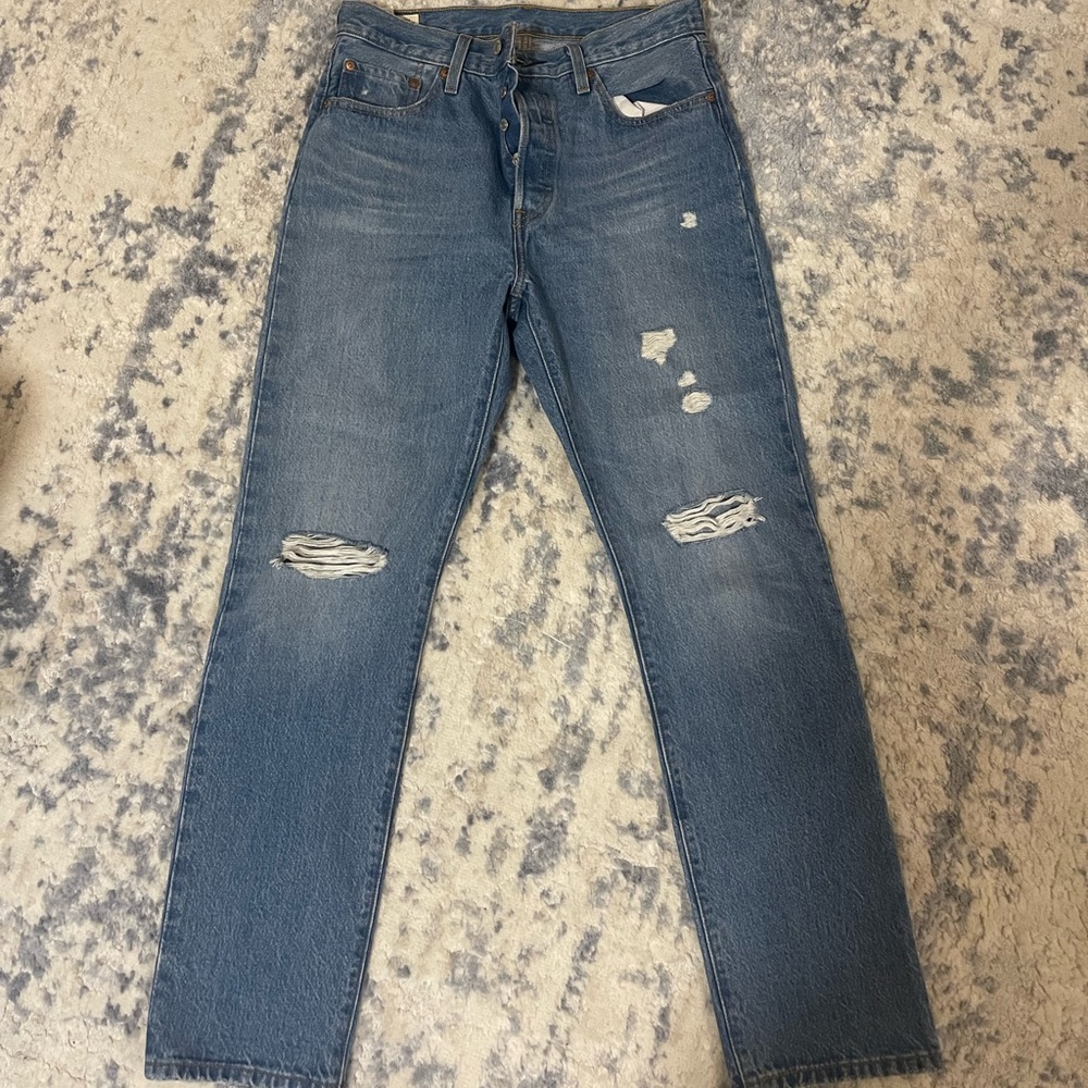 Woman’s 501 Levi jeans